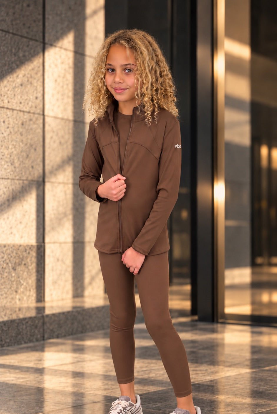 Active Zip Jacket - Cocoa - Vincentius