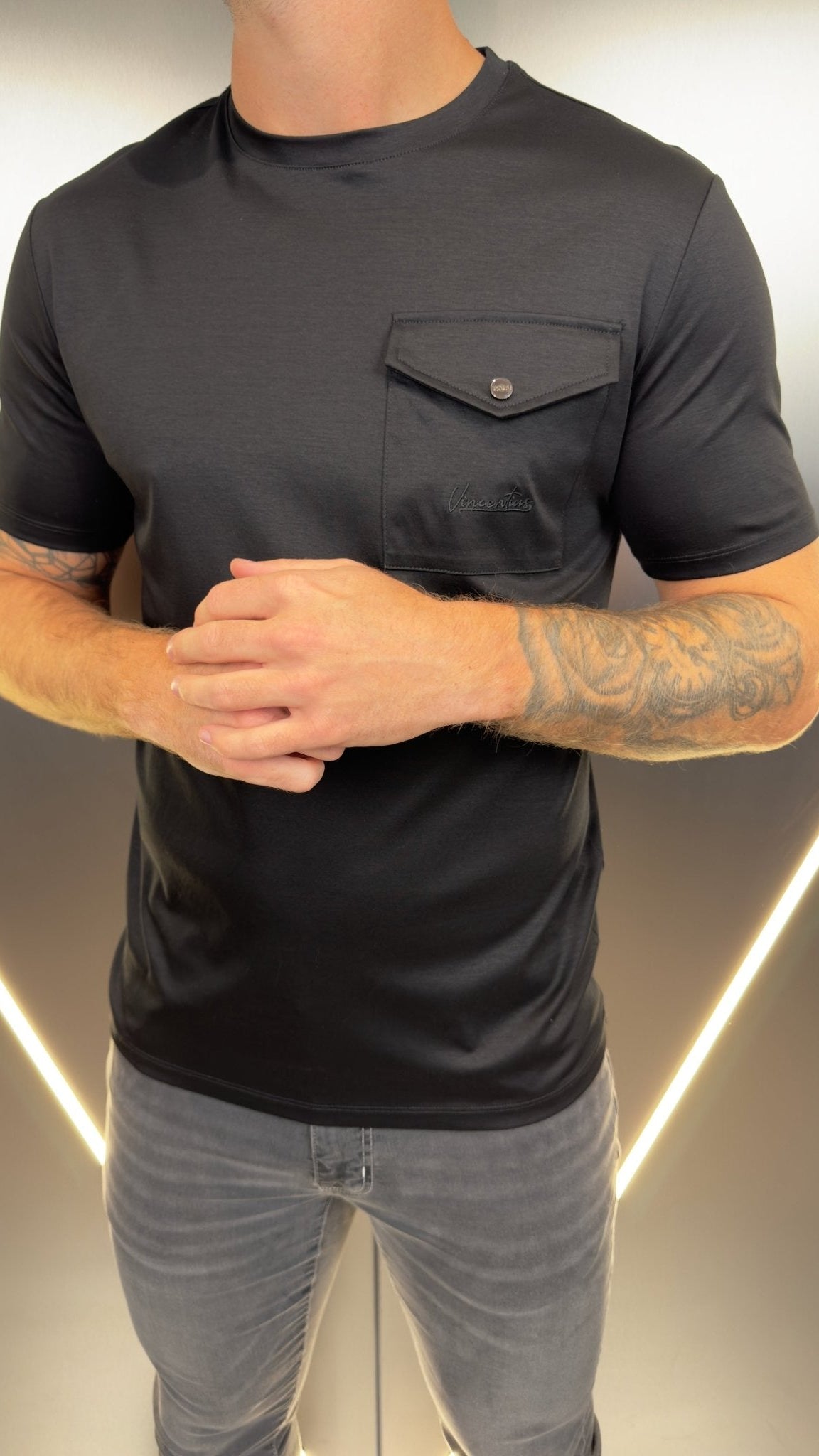 Luxury Mercerised Pocket Logo T-Shirt - Black - Vincentius