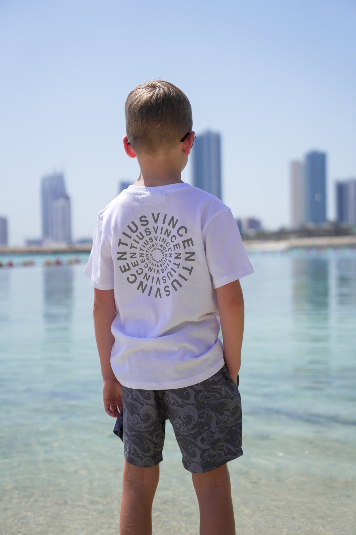 Boy's Luxe Resort Spoke V2 T - Shirt - White - Vincentius