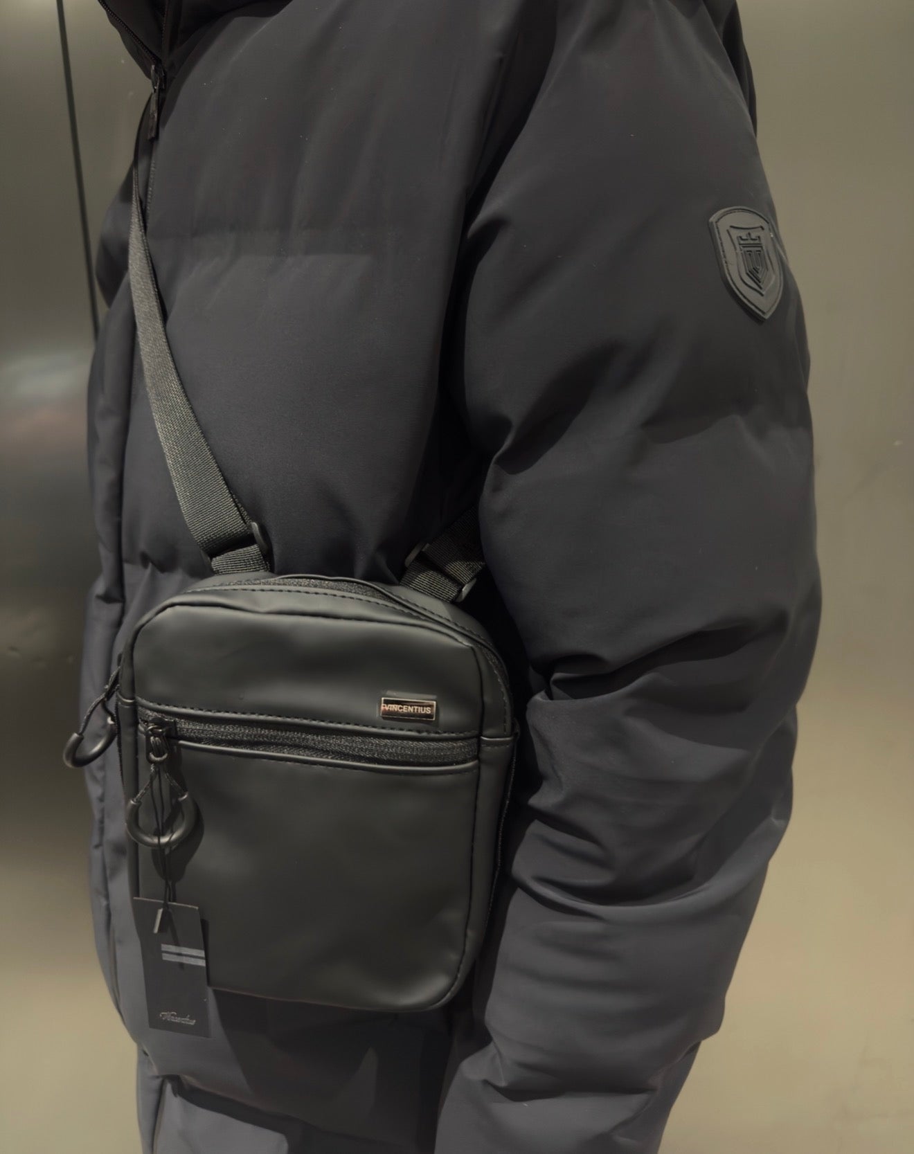 Commuter Crossbody Bag - Vincentius