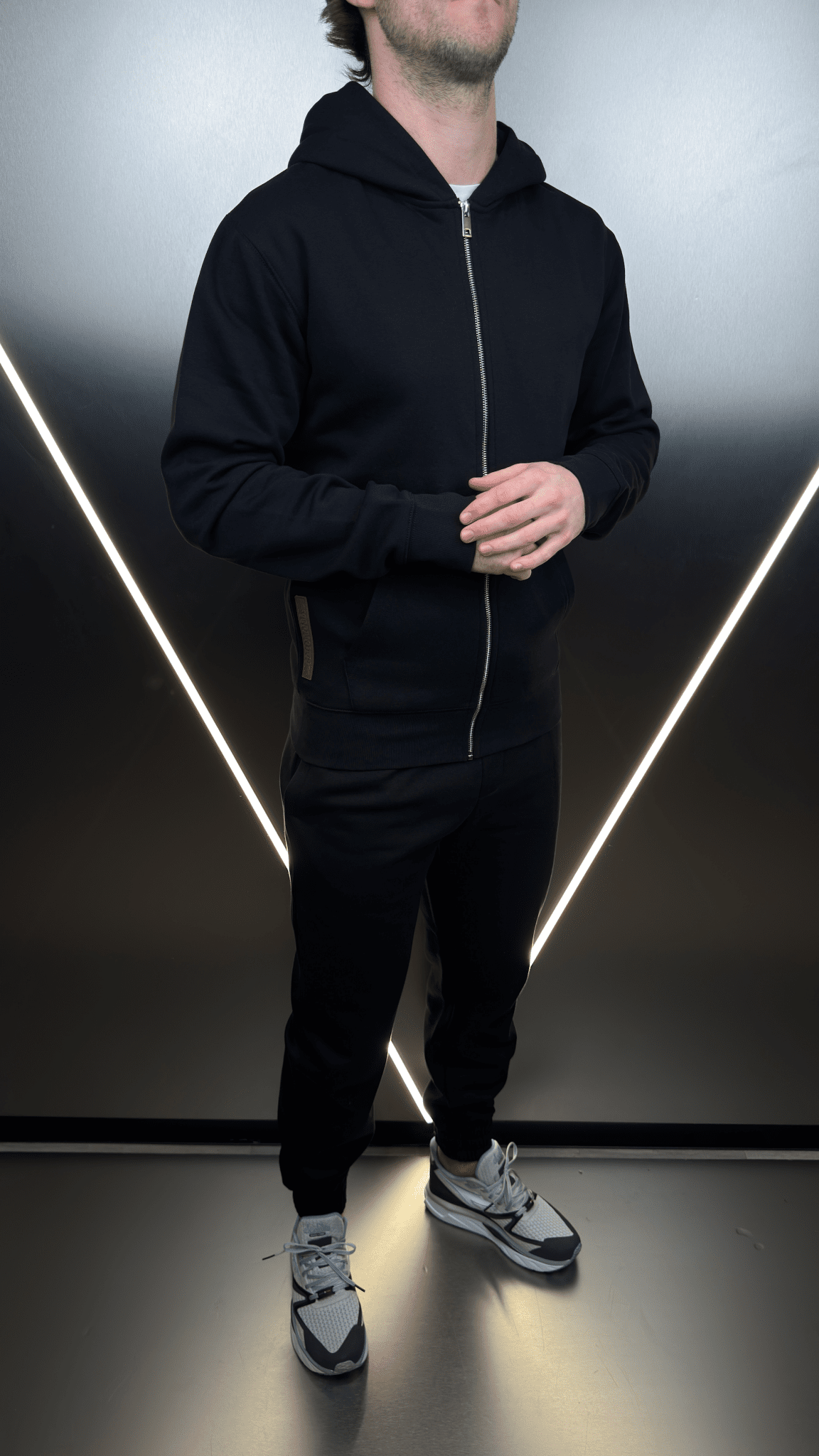 Full Zip Silicone Badge Every Day Tracksuit - Black - Vincentius