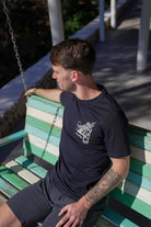 Luxe Resort Santorini T-Shirt - Navy - Vincentius