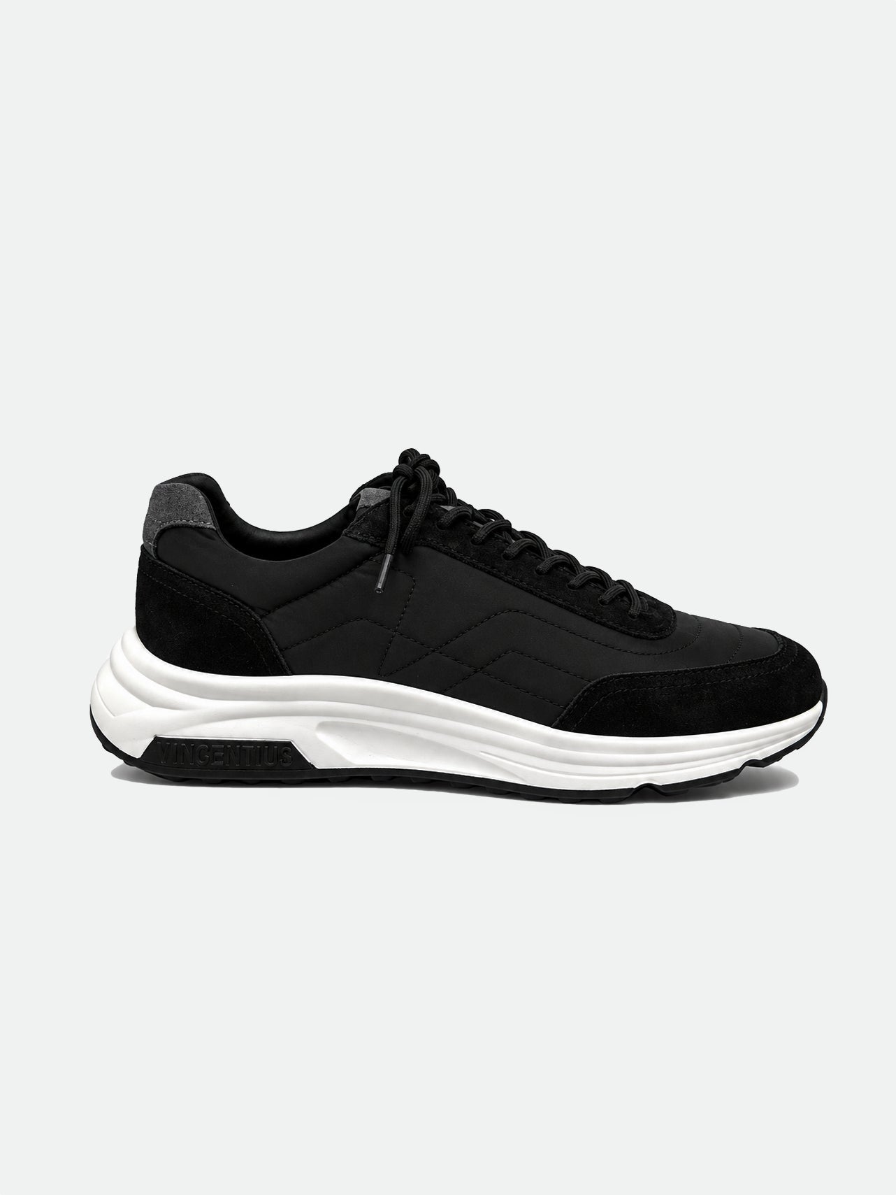 V003 Runner - Black - Vincentius
