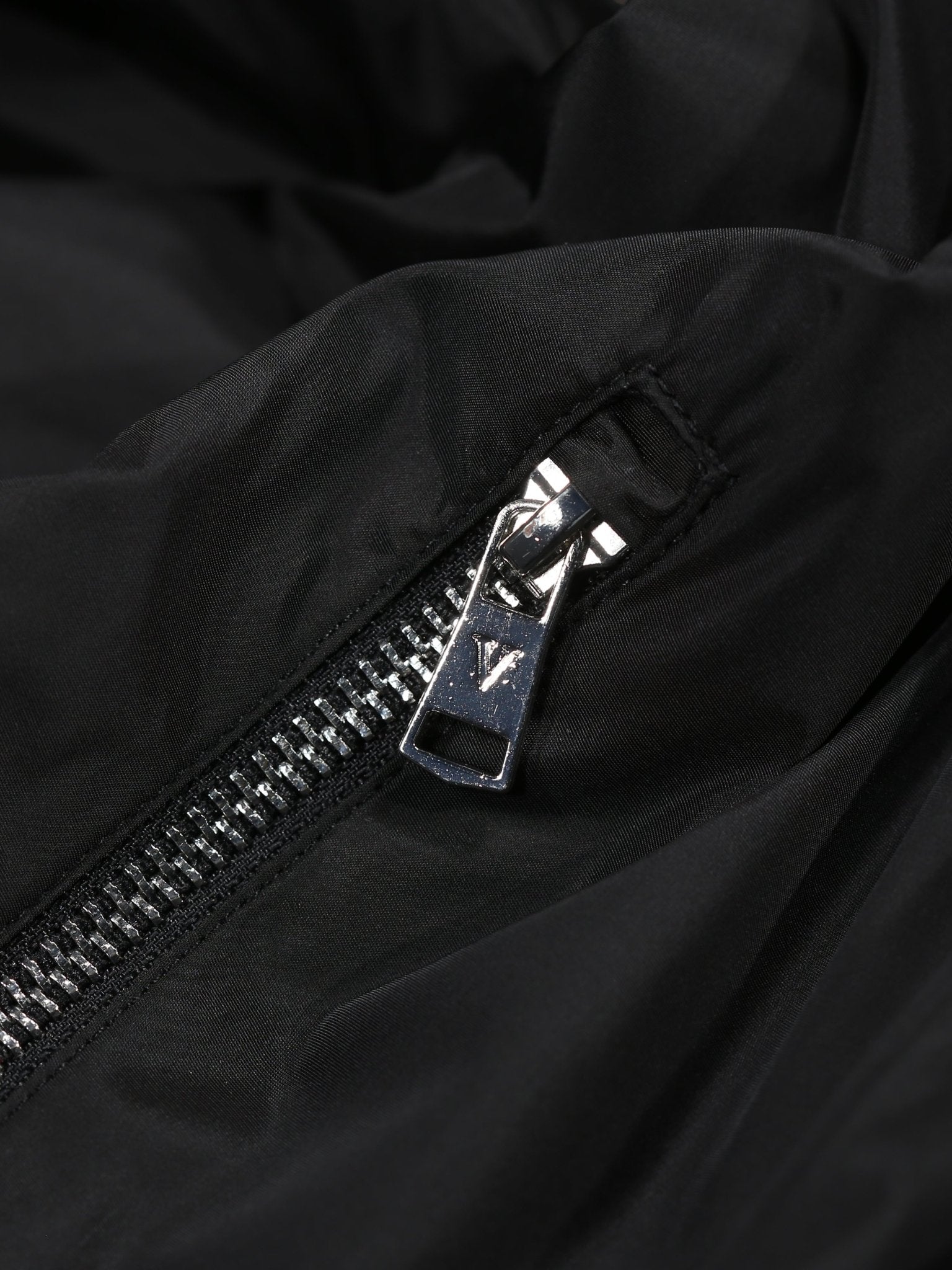 Black Tech Jacket - Vincentius